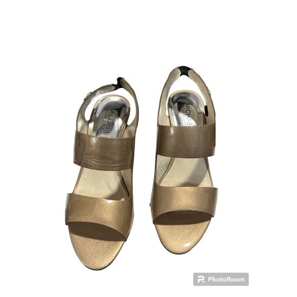 Michael Kors Rochelle Open Toe Taupe Pearlized heeled Patent Sandal -size 7. - Picture 4 of 9